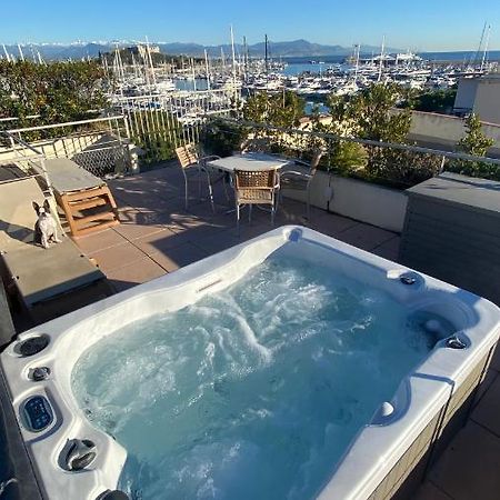 Penthouse Vue Mer Avec Rooftop,Jacuzzi,Et Parking Prive Antibes Buitenkant foto